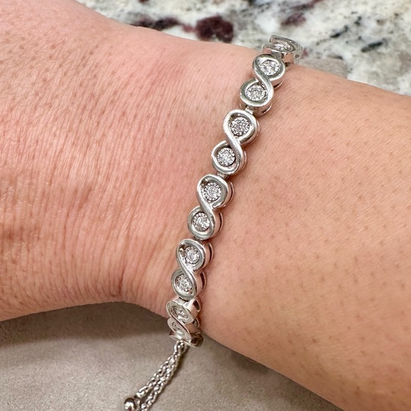 Kay Jewelers Diamond Infinity Bolo Bracelet 0.5 ct tw Round-cut Sterling Silver - Picture 3 of 11